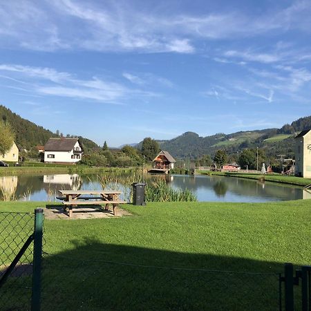 Apartmenthaus Pastner Am Teich Uebelbach Exterior photo